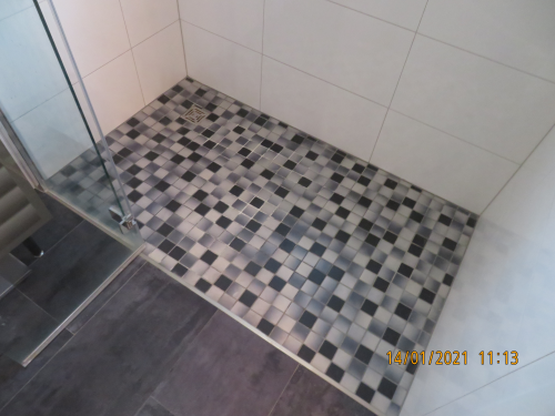 Bodengleiche Dusche defekt im EFH in Bremen